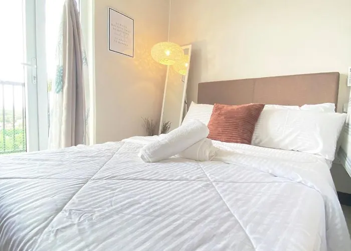 Deluxe Smart Home Seaview Condo - Near Mactan Airport Lapu-Lapu City