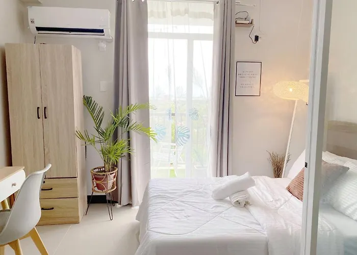 Deluxe Smart Home Seaview Condo - Near Mactan Airport Aparthotel