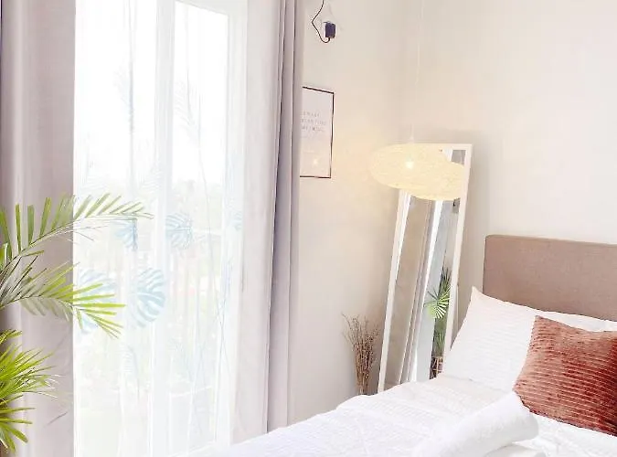 Deluxe Smart Home Seaview Condo - Near Mactan Airport Aparthotel Lapu-Lapu City